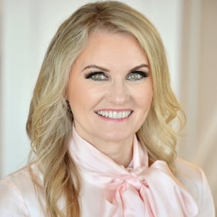 Louise McKnight