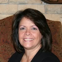 Angela Todd Ada, OK Real Estate Agent Headshot