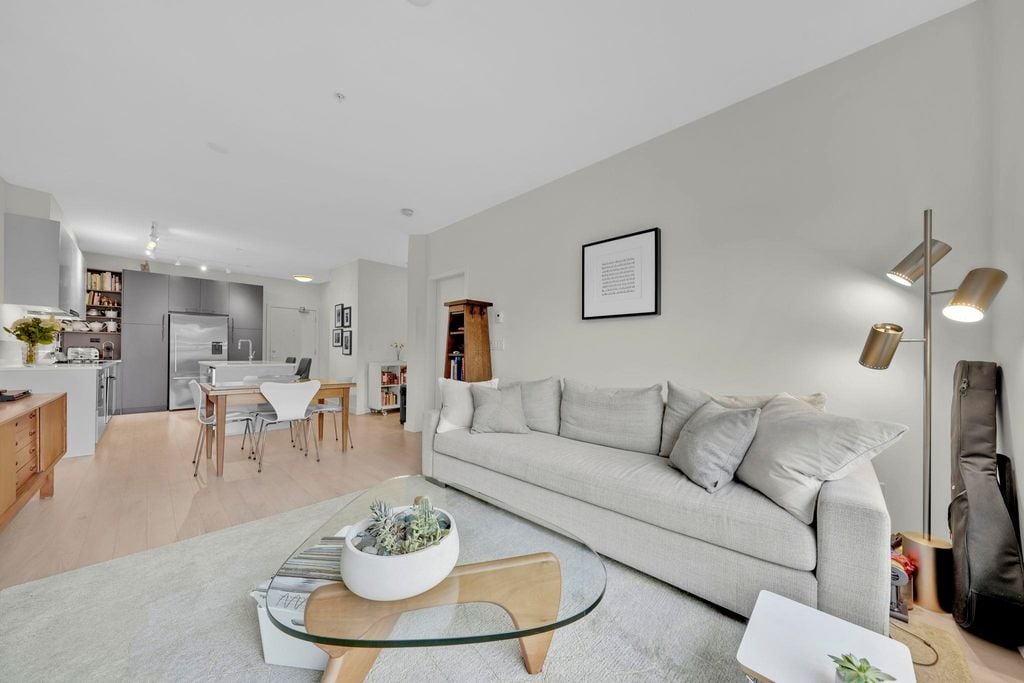 1621 Hamilton Ave, #407