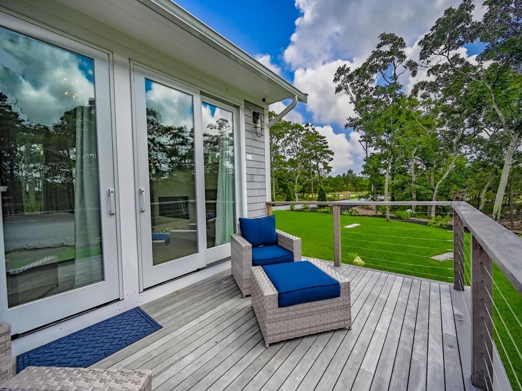 12 Paddock Rd