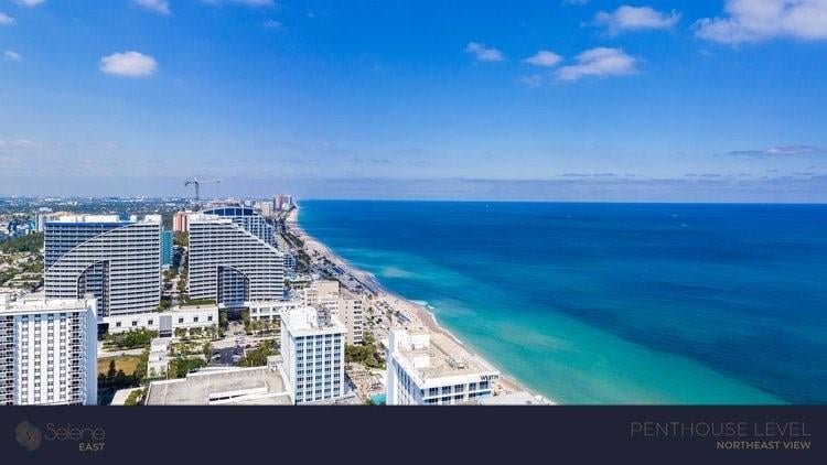 151 N Seabreeze Blv 2602PH-E