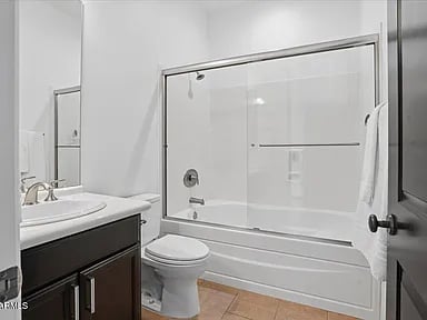 5311 E Gray Wolf Trail