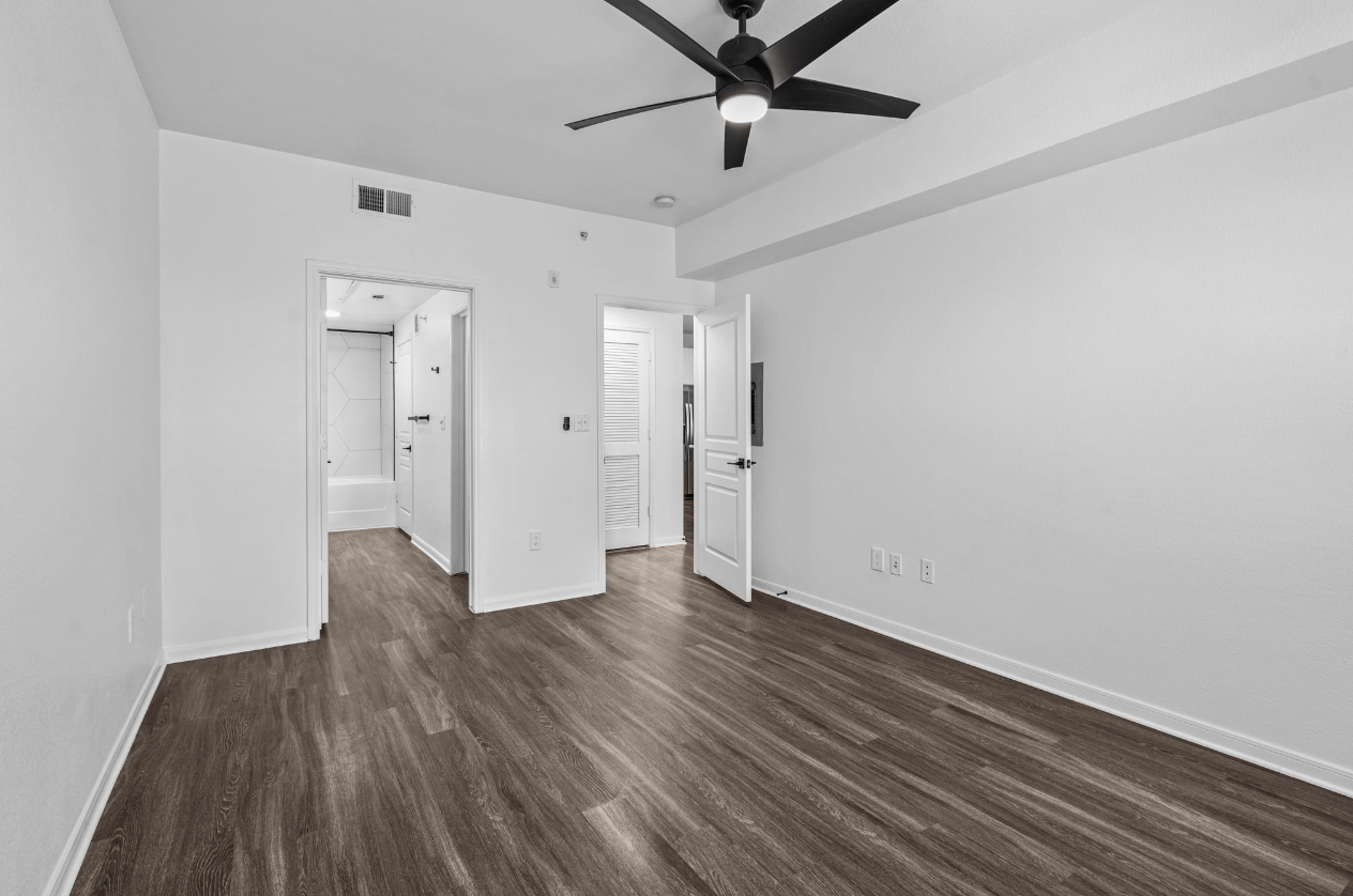 Community of the Year Property! Lease Today and Enjoy Up to 6 Weeks Free on Select Units!*