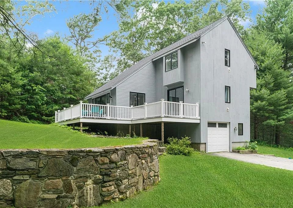 280 Shannock Rd