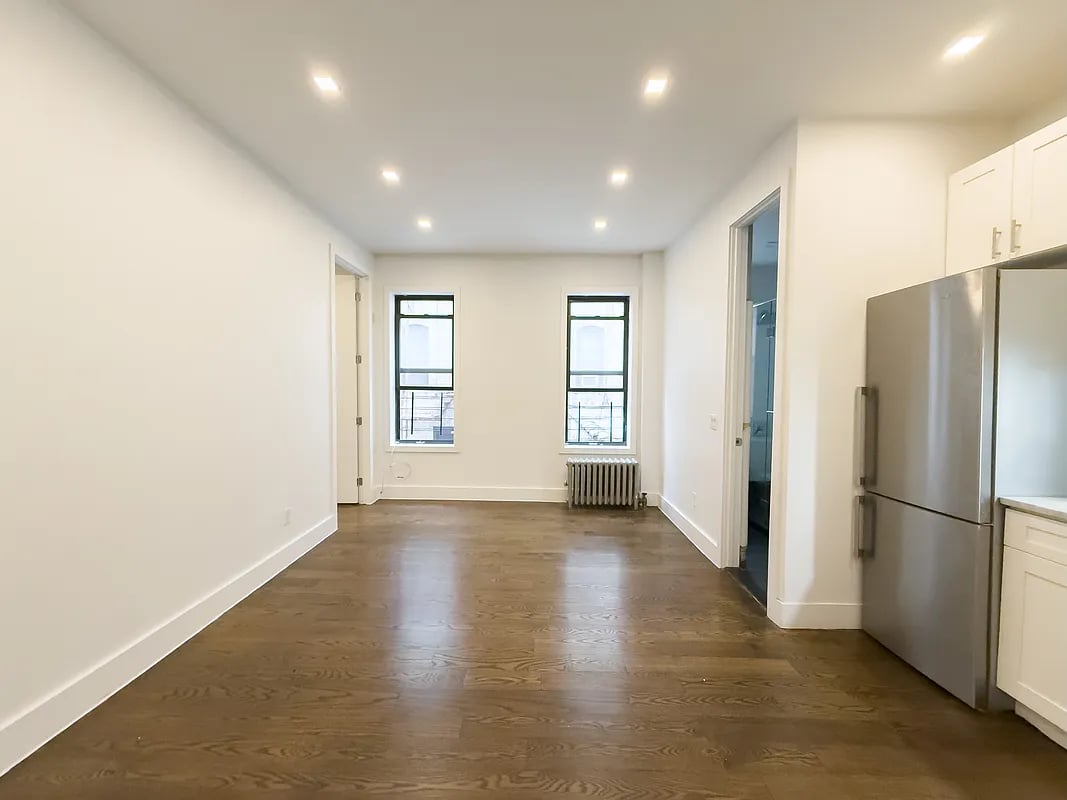 410 Eastern Parkway 2L