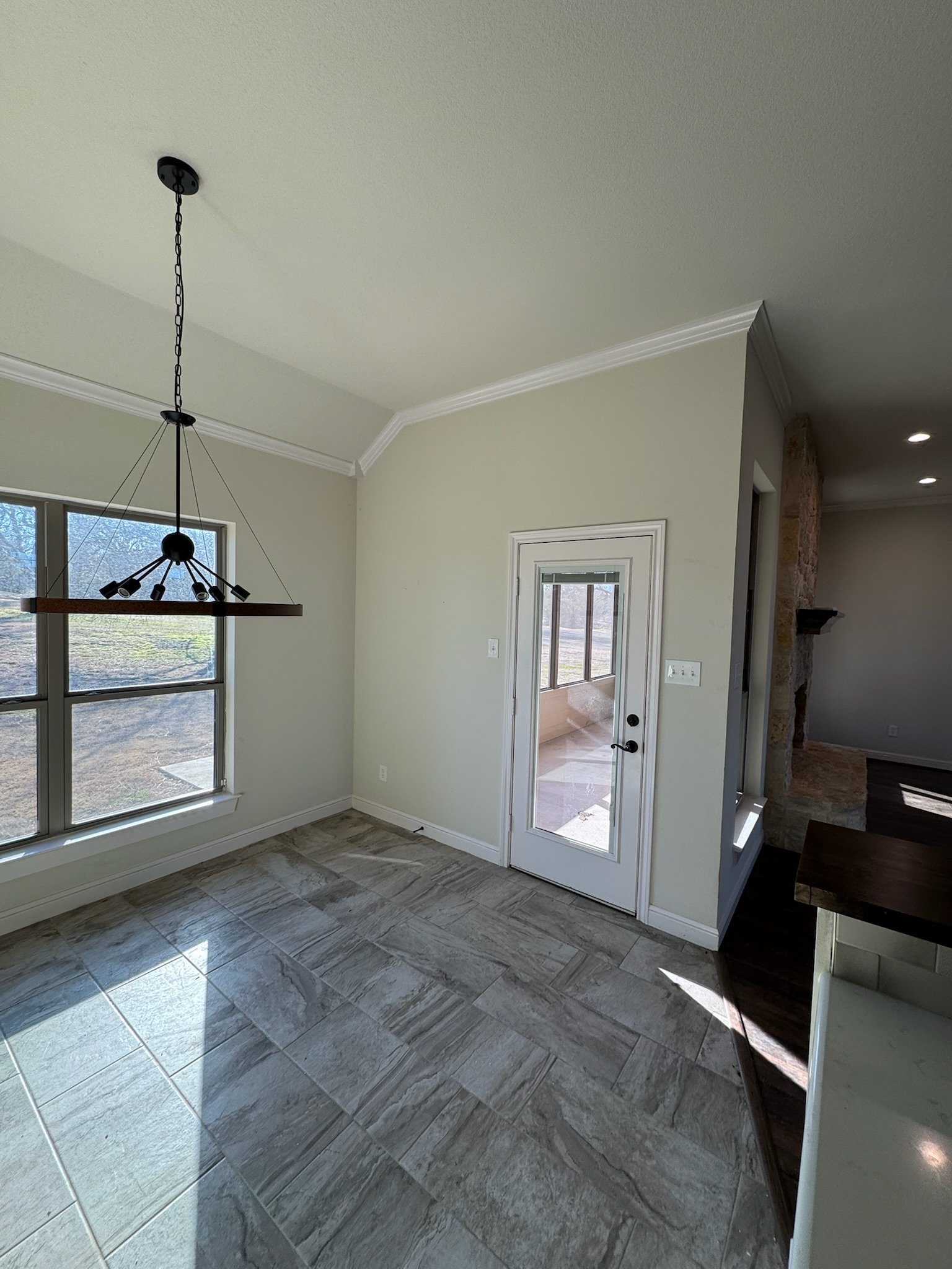 Luxury Lakefront Living