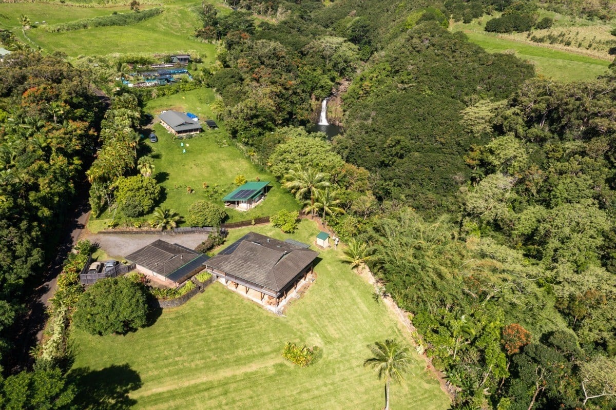 32-56 Piha Kahuku Rd