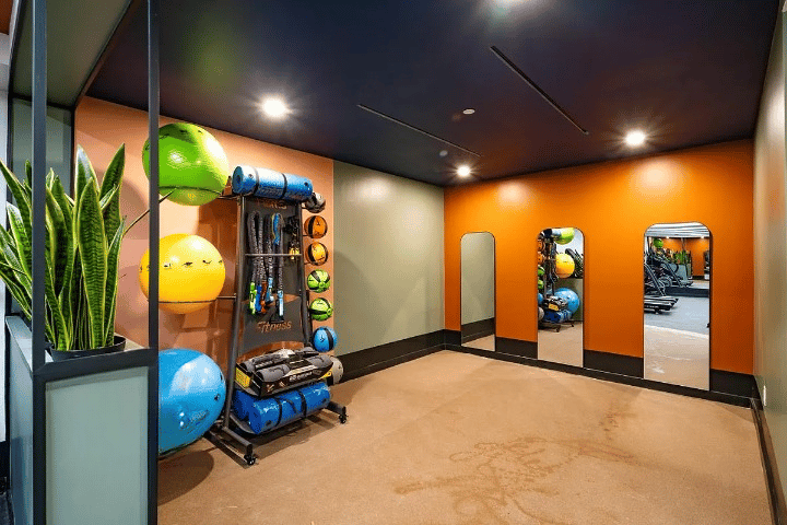 527 Grand Avenue #503