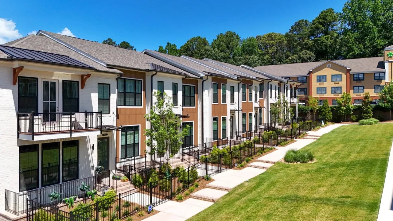 352 Olmstead Way, #28