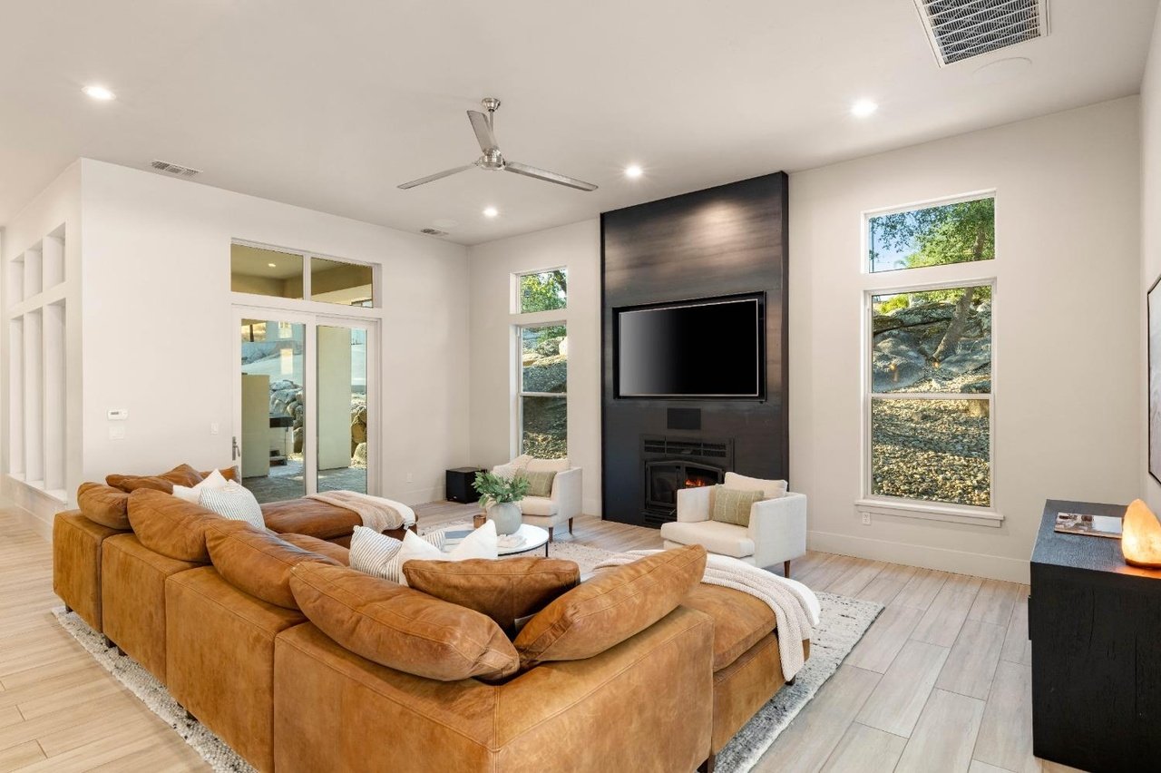 3959 Maresborough Pl