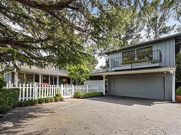 535 Laurent Rd