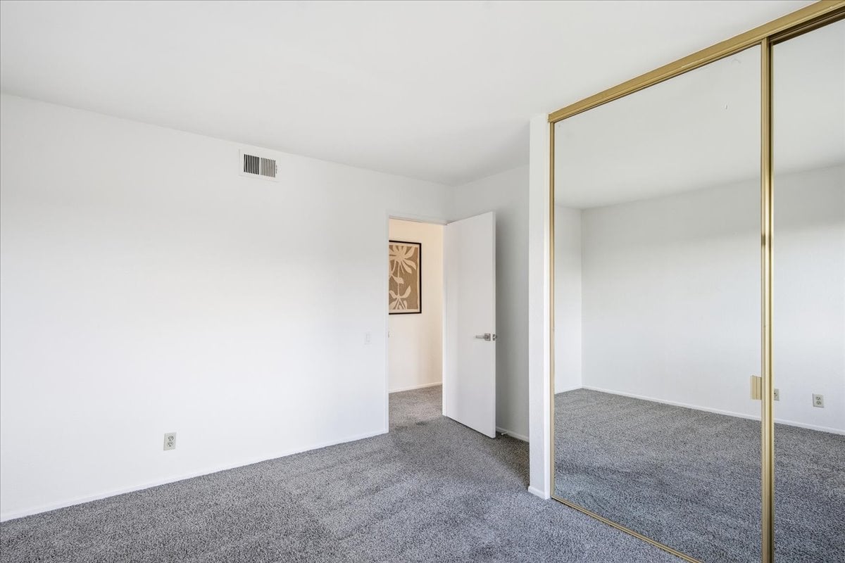 28501 Botorrita, Mission Viejo, CA 92692