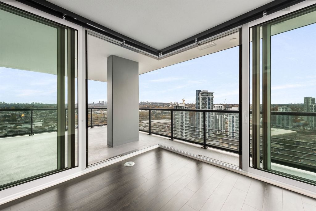 4720 Lougheed Hwy, #2411
