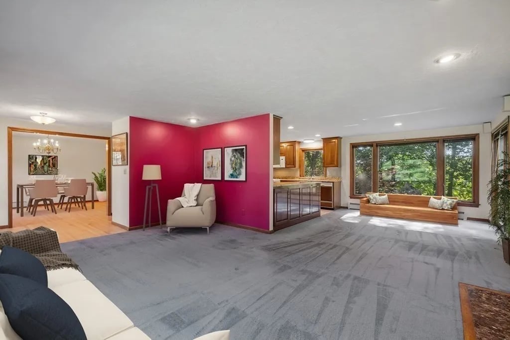 4 Great Meadow Rd