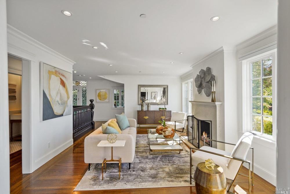 174 San Carlos Ave