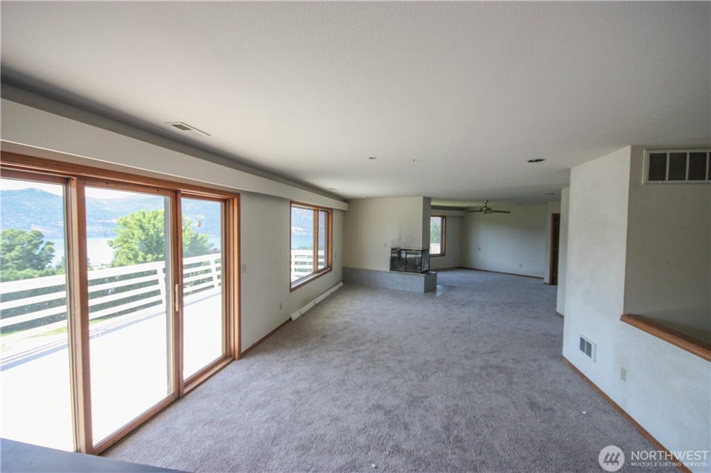 164 Gobbler's Knob Ln