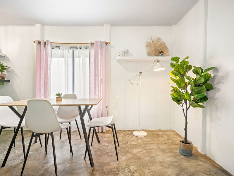 Charming 3 bed Home in a Peaceful Neighborhood