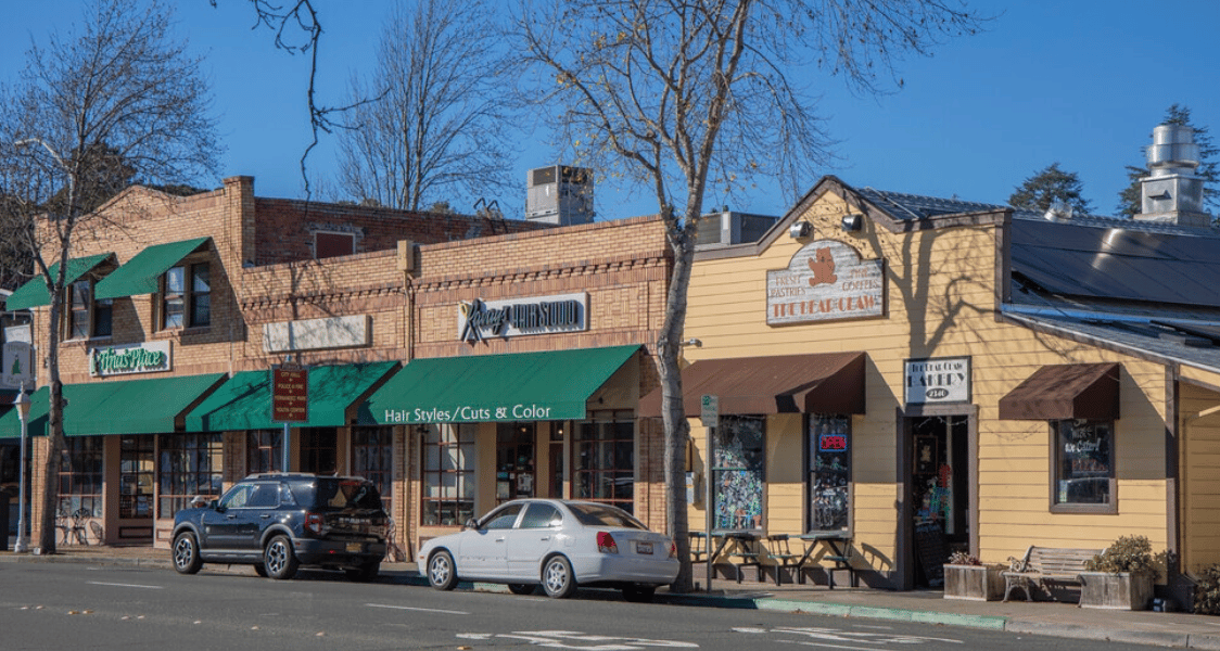 Downtown Pinole Neighborhood Guide: What Buyers Should Know in 2026