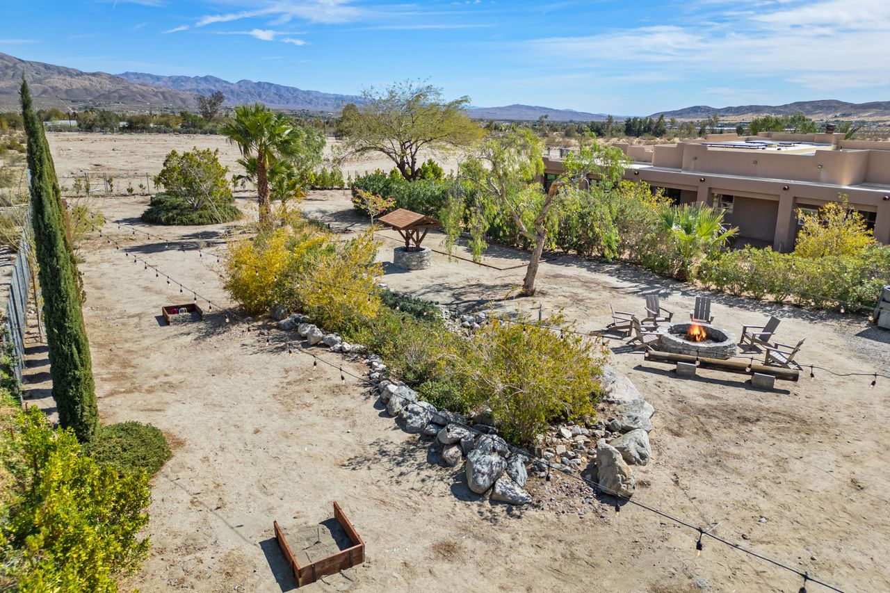 Desert Mountain View Escape