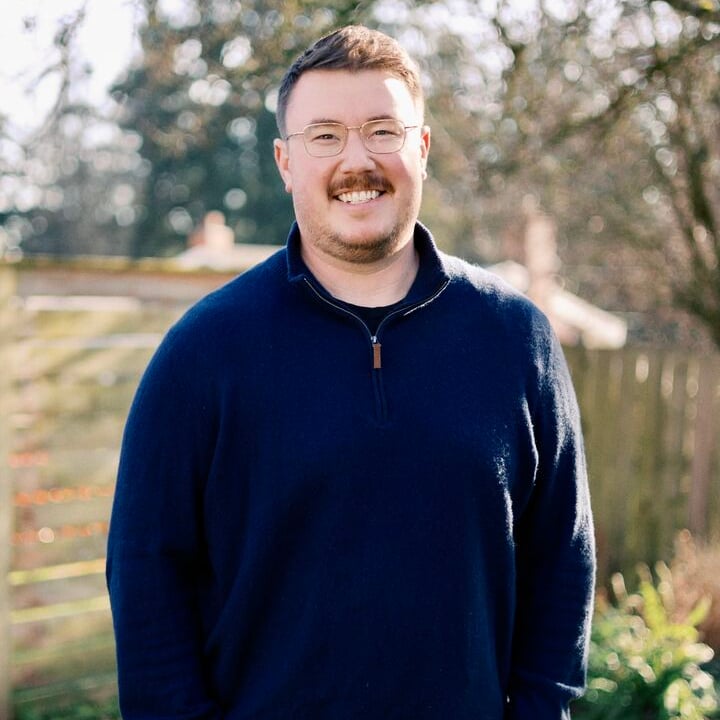 Dillon Chatriand Burien, WA Real Estate Agent Headshot
