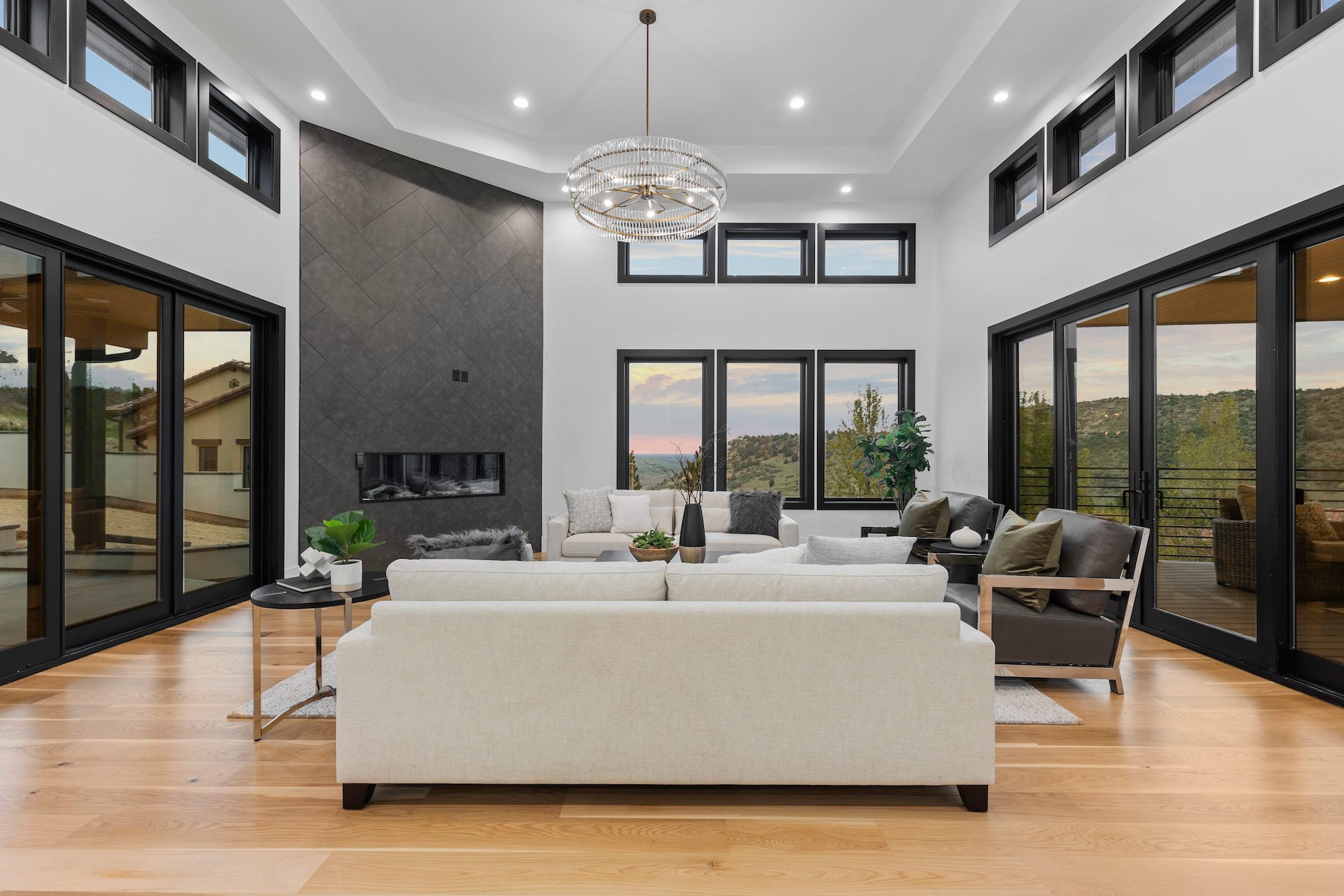 8103 Raphael Lane