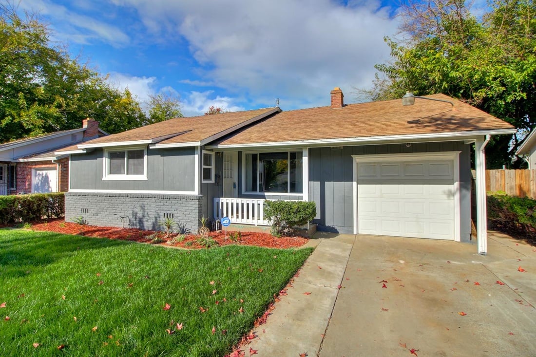 Just Listed: 4109 41st Ave
