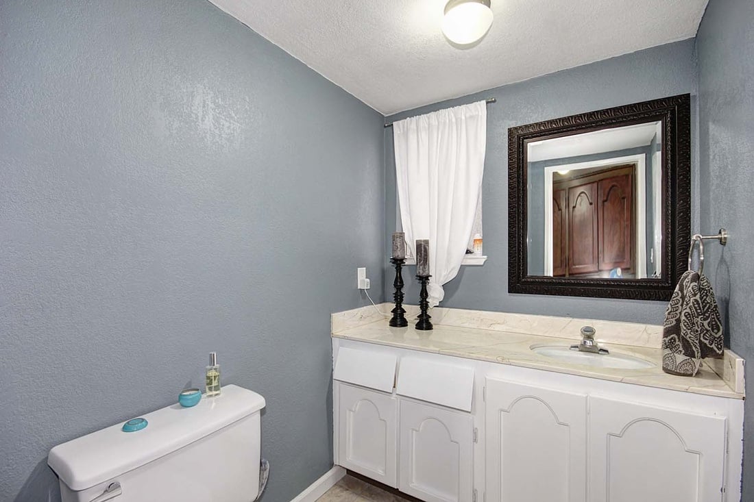 Gorgeous New Listing in 95821! 