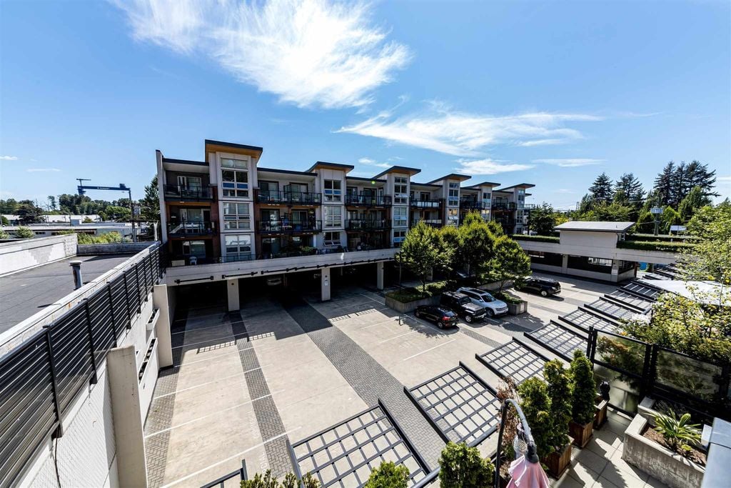1177 Marine Dr, #311