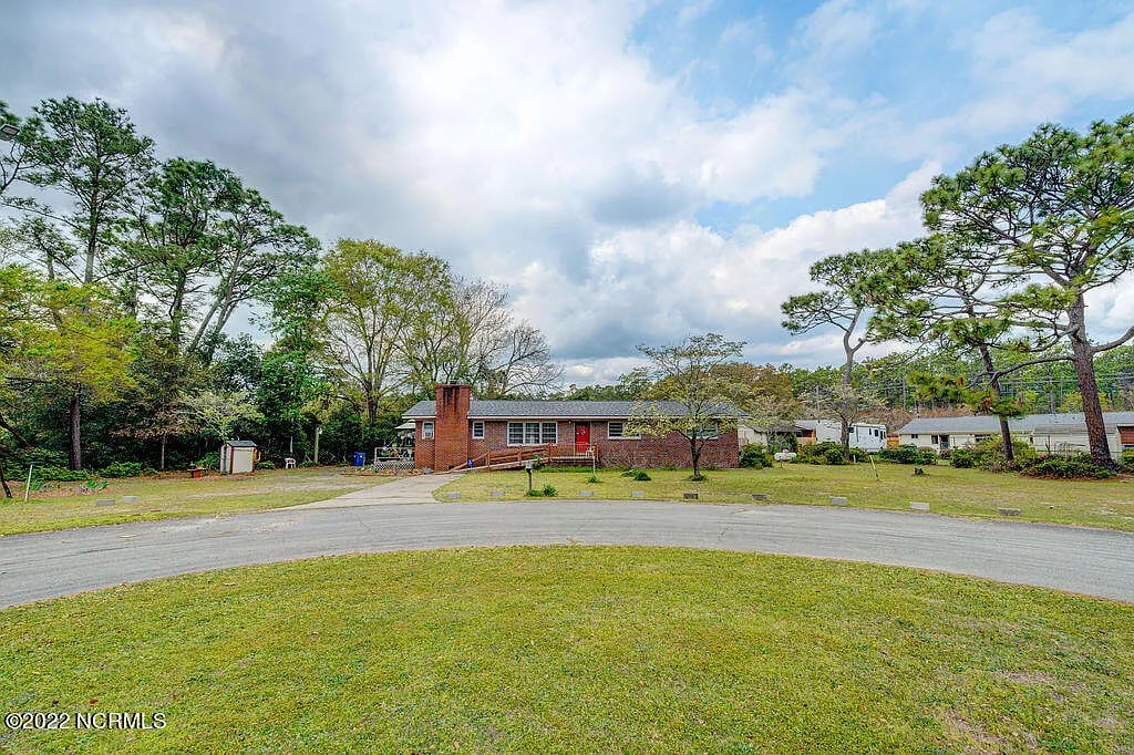 5312 Andover Cir