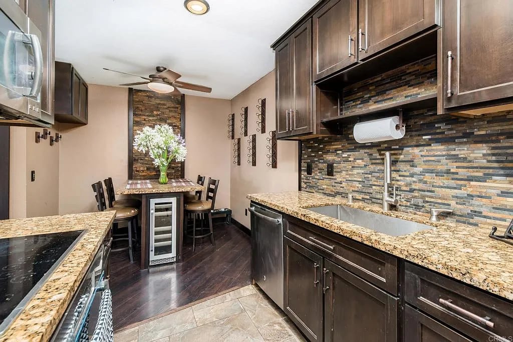 3010 Alta View Dr Unit B202
