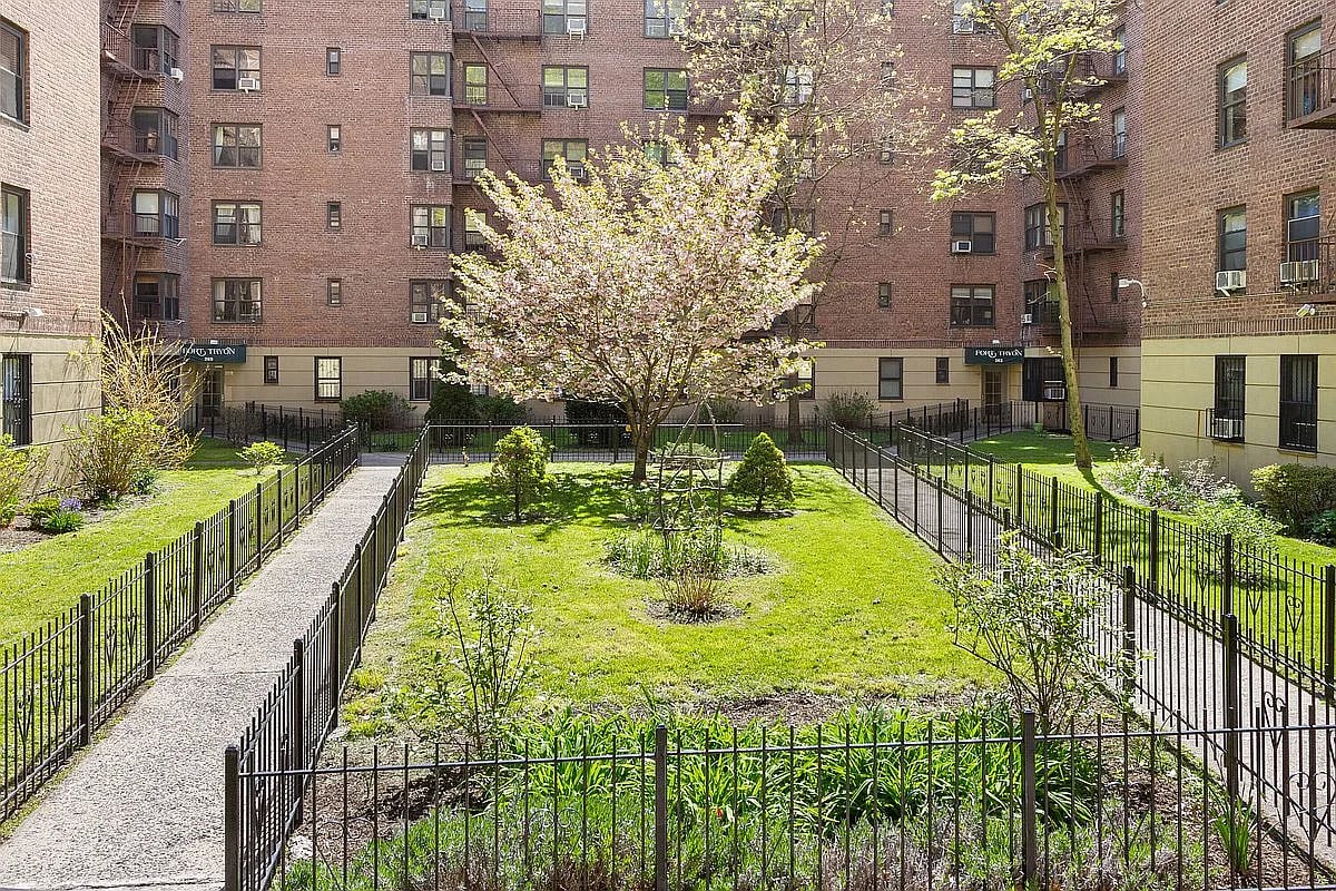 273 Bennett Ave # 5D
