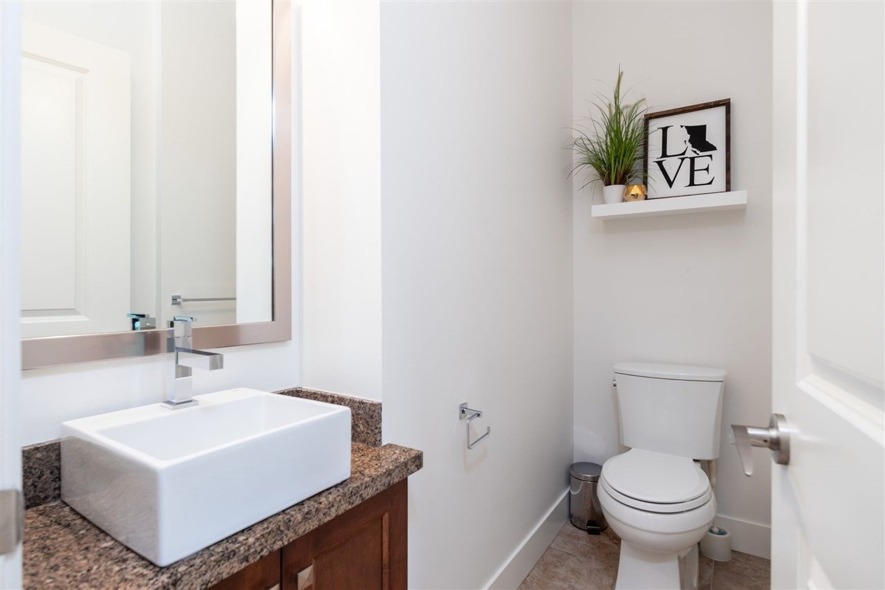 897 Premier St, #17