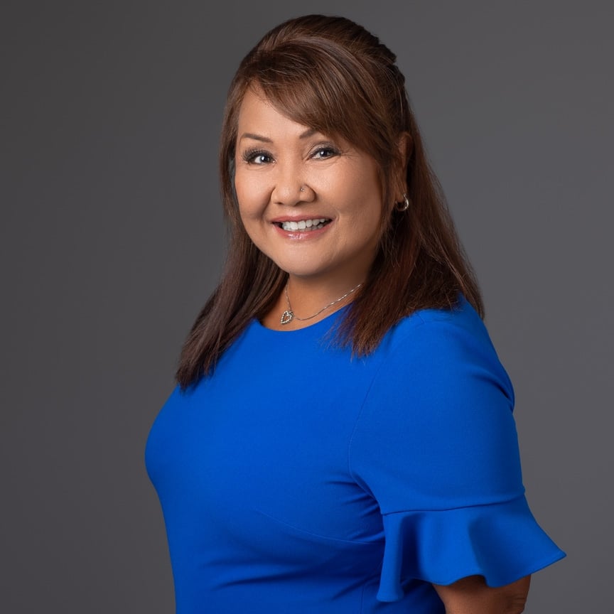 Marilou Lorica Kailua, HI Real Estate Agent Headshot