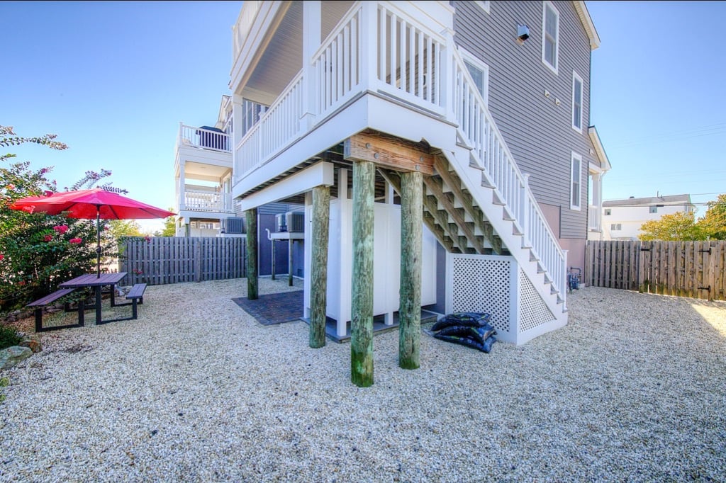 509 A Dock Road, Beach Haven