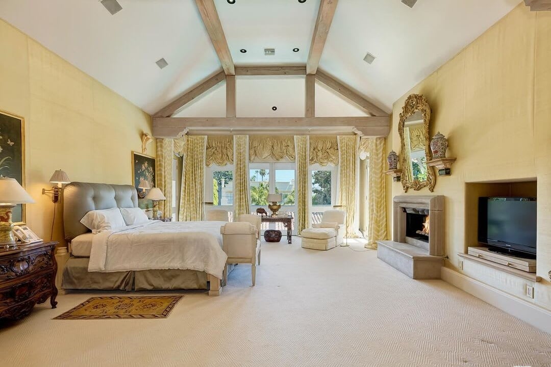 Pristine House