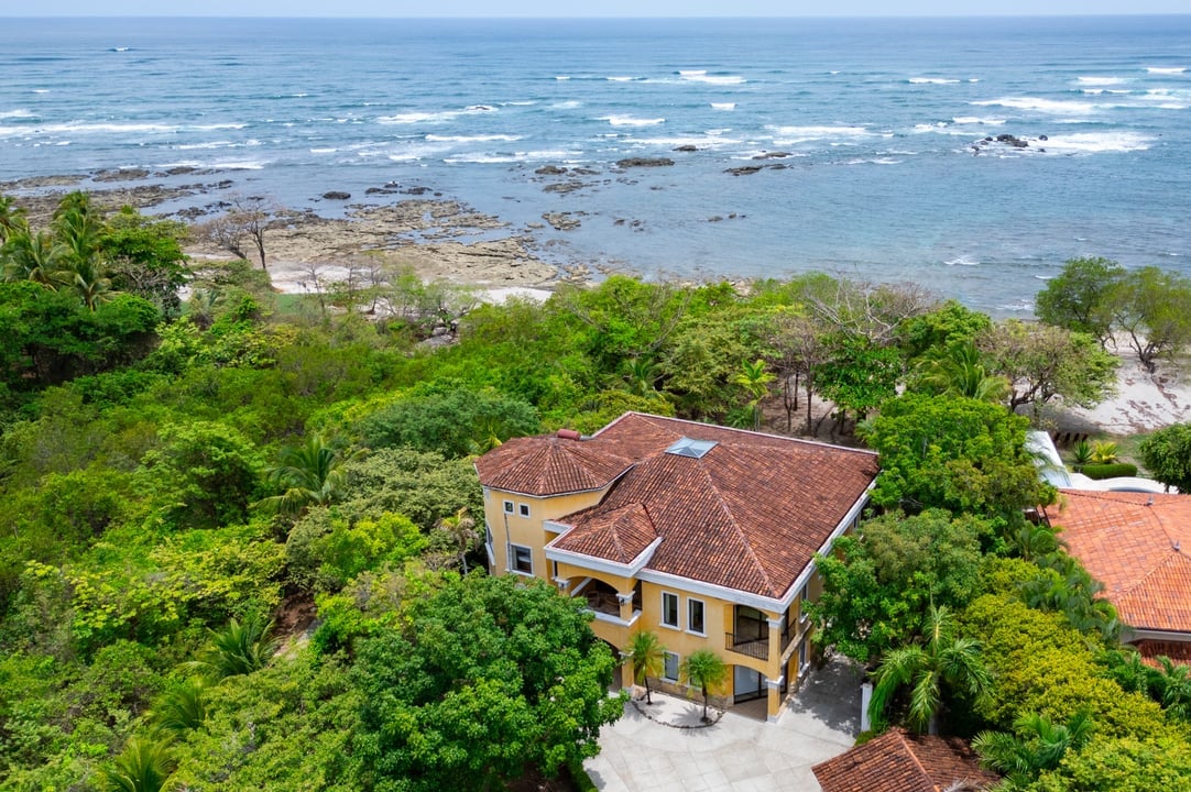 Casa Neptuno | Elegant Oceanfront Retreat in the Heart of Hacienda Pinilla