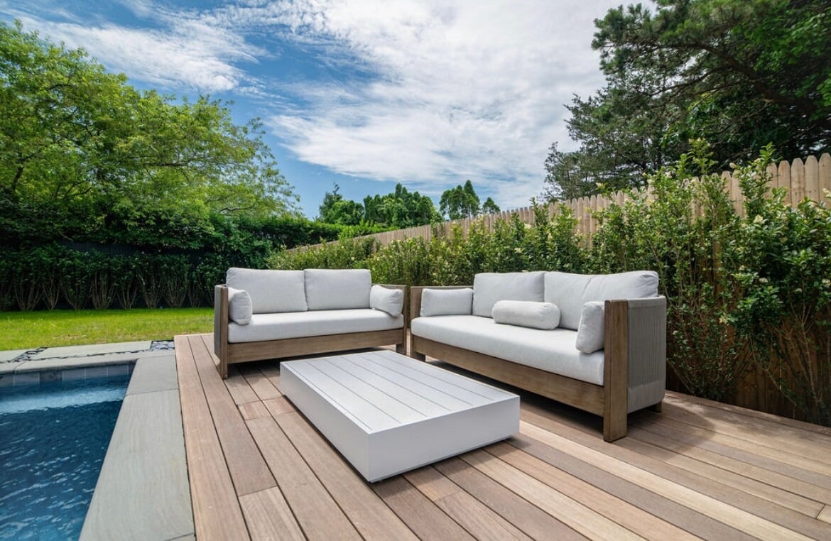 Edgartown Designer Retreat With Pool & Hot Tub