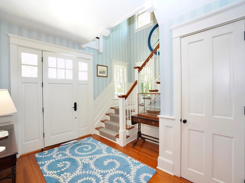 5 Armstrong Ln