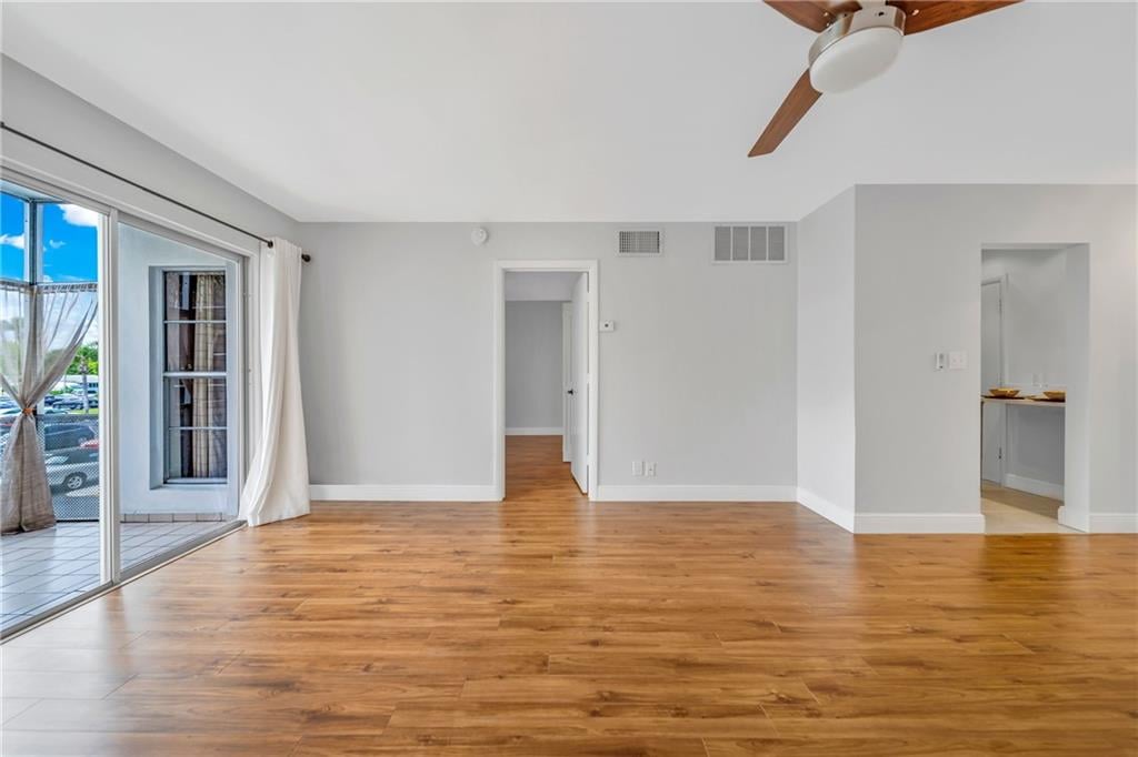 3000 NE 16th Ave APT 211