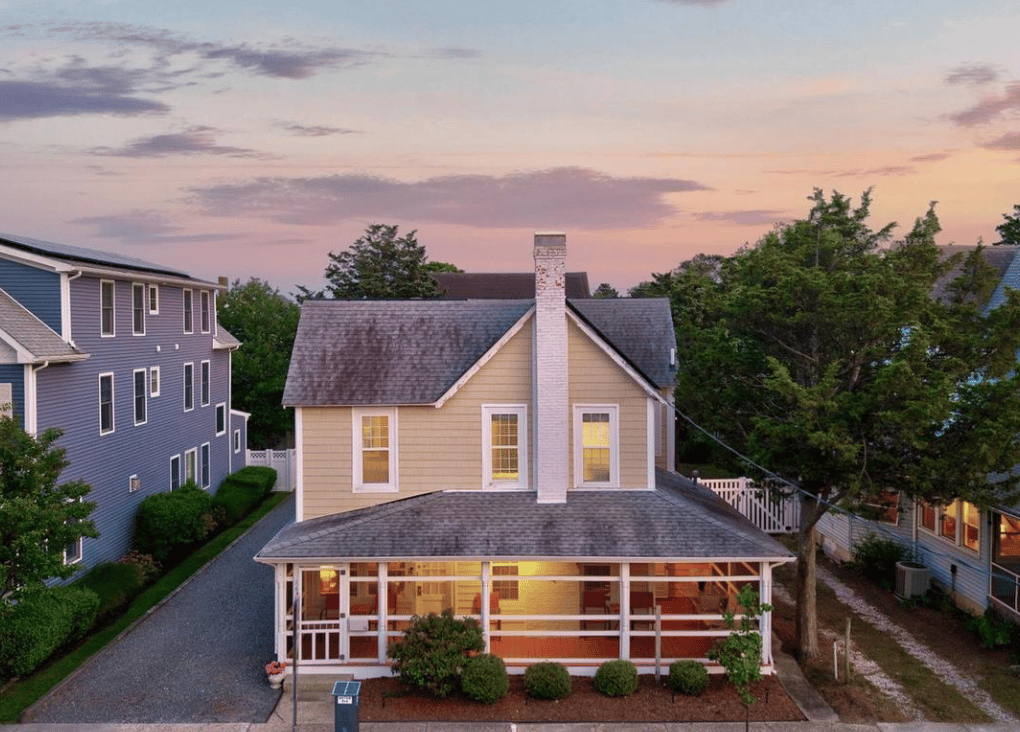 16 Delaware Avenue