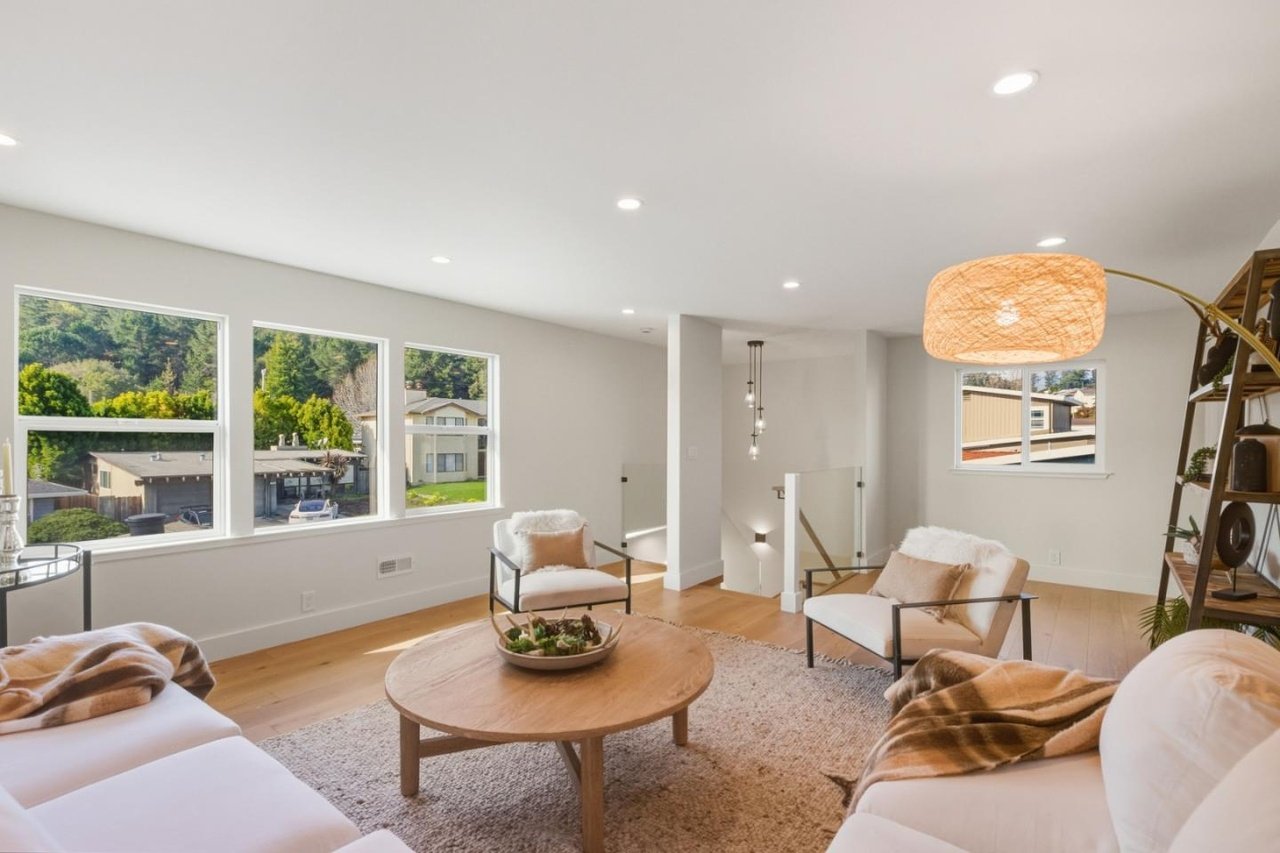 1116 Glenwood Dr, Millbrae