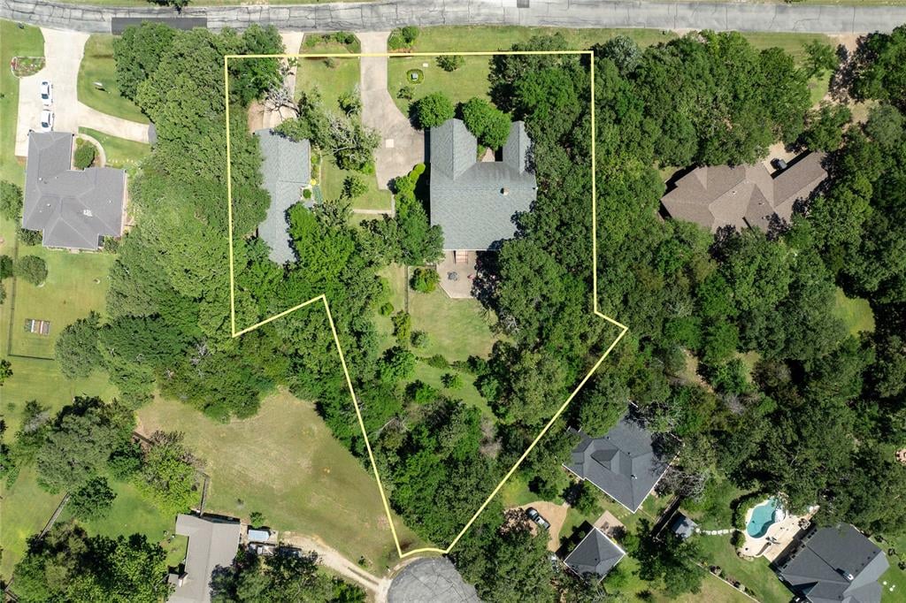 139 Shoshone Dr