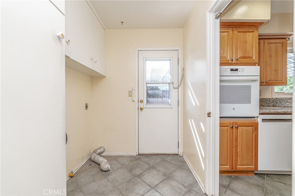 4544 Patricia Cir