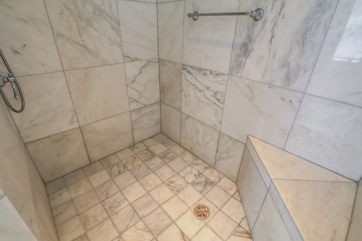 Exclusive Offering: Loraine Penthouse #1007