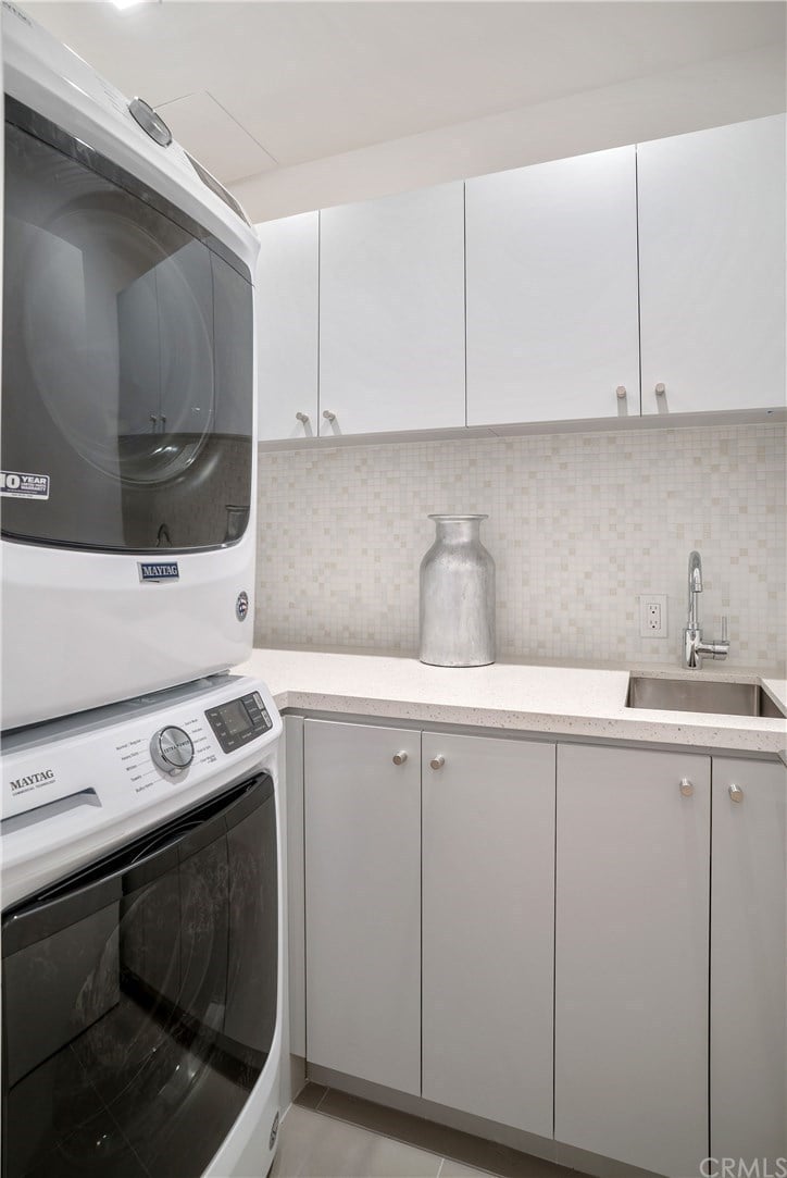 131 2nd St