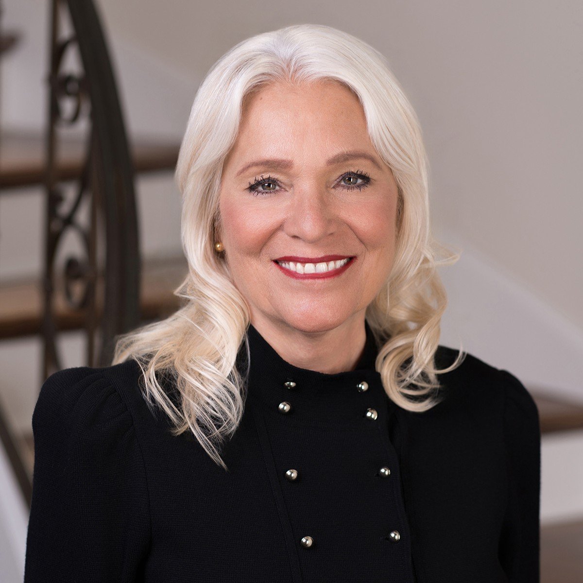 Pamela Kelley San Francisco, CA Real Estate Agent Headshot