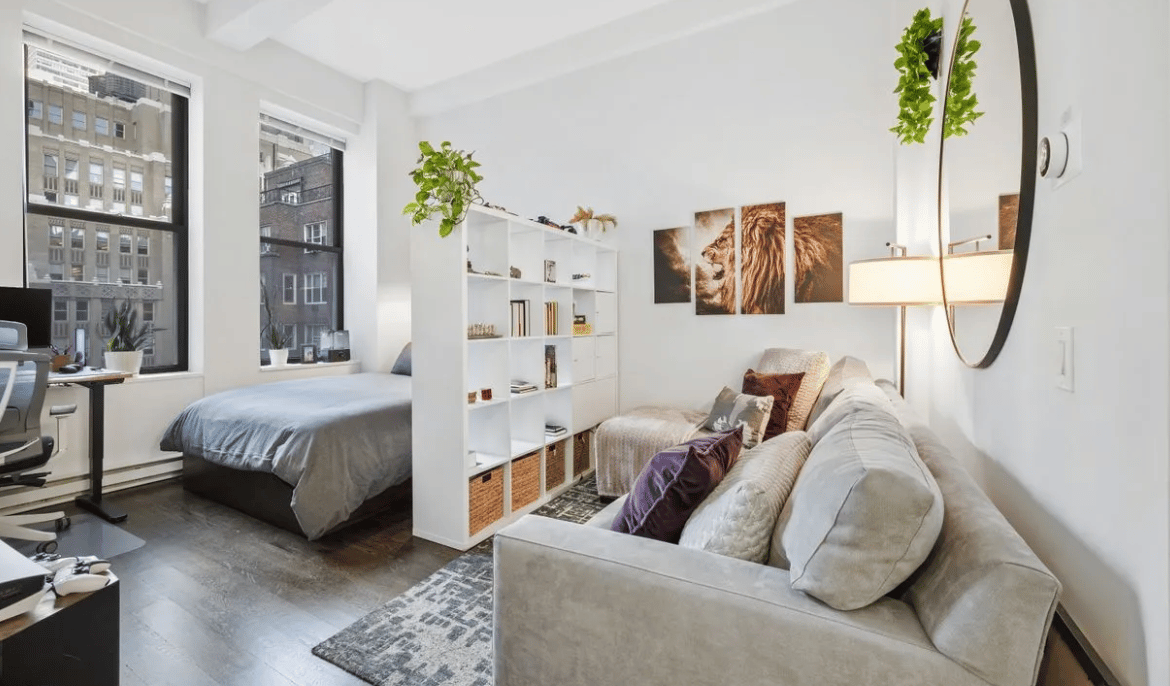 11 E 36 Street Unit: 903