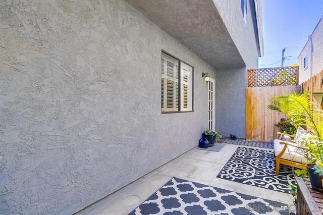 4444 Cherokee Ave, #2