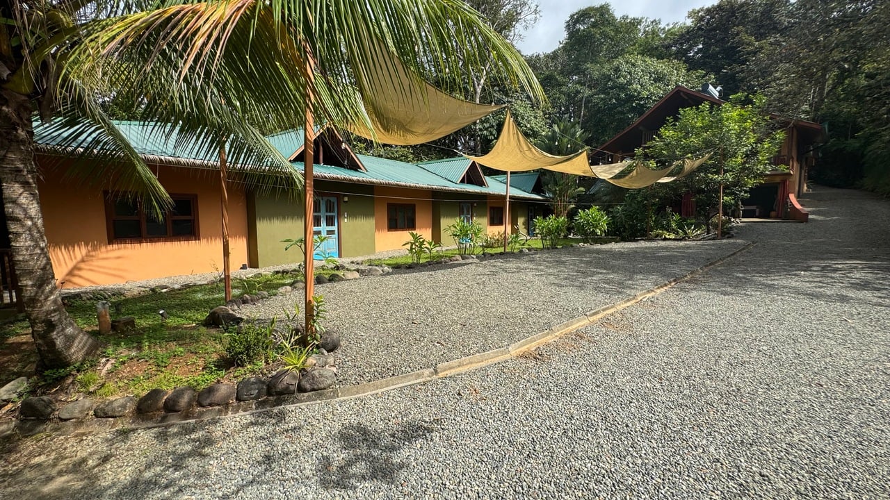 12 Room Hotel in Uvita with Ocean View Expansion Land