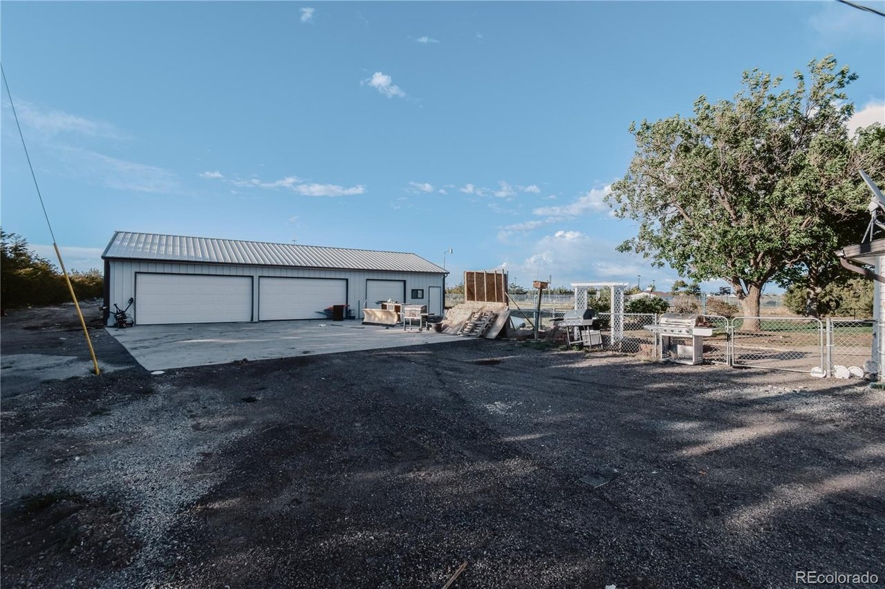 55103 E Bison Dr